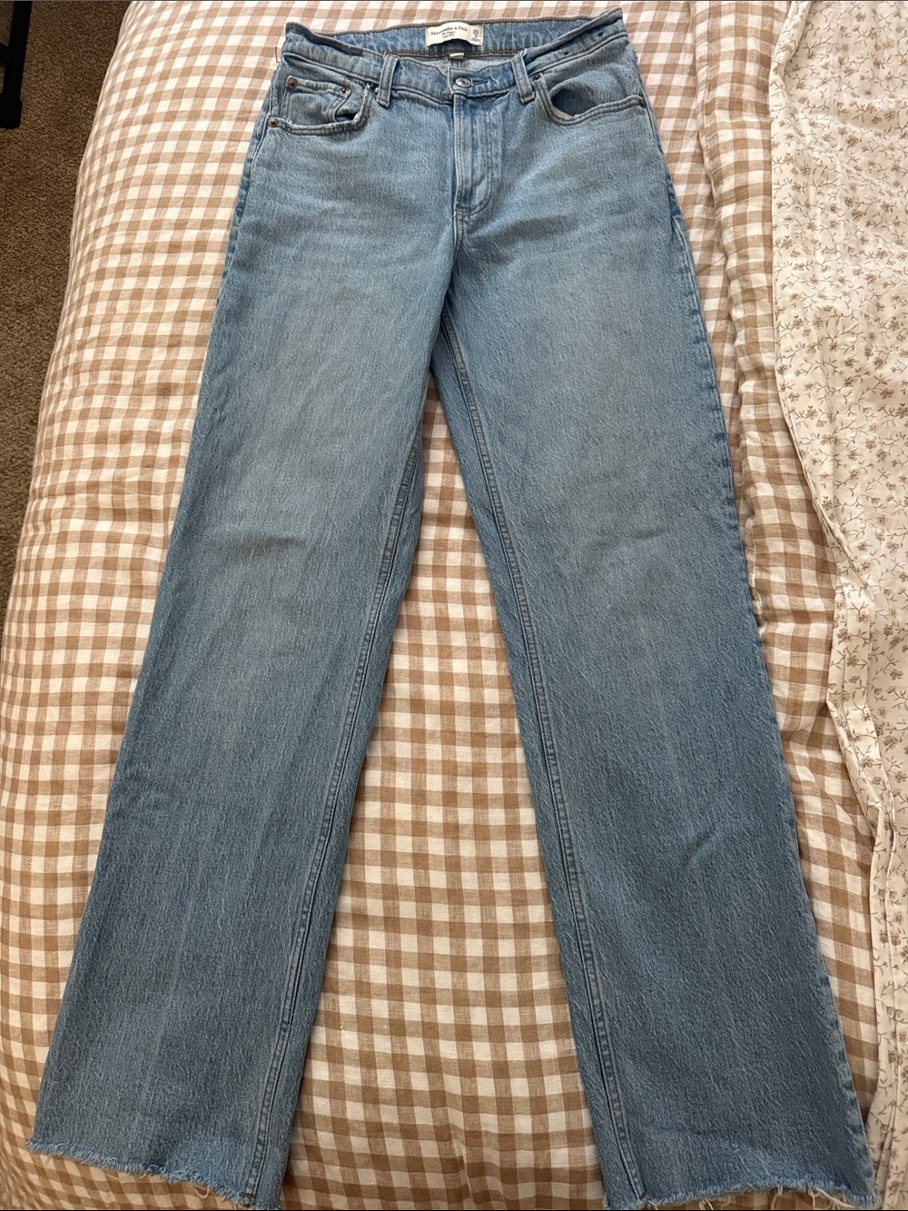 Abercrombie Curve Love Low Rise Baggy Jeans